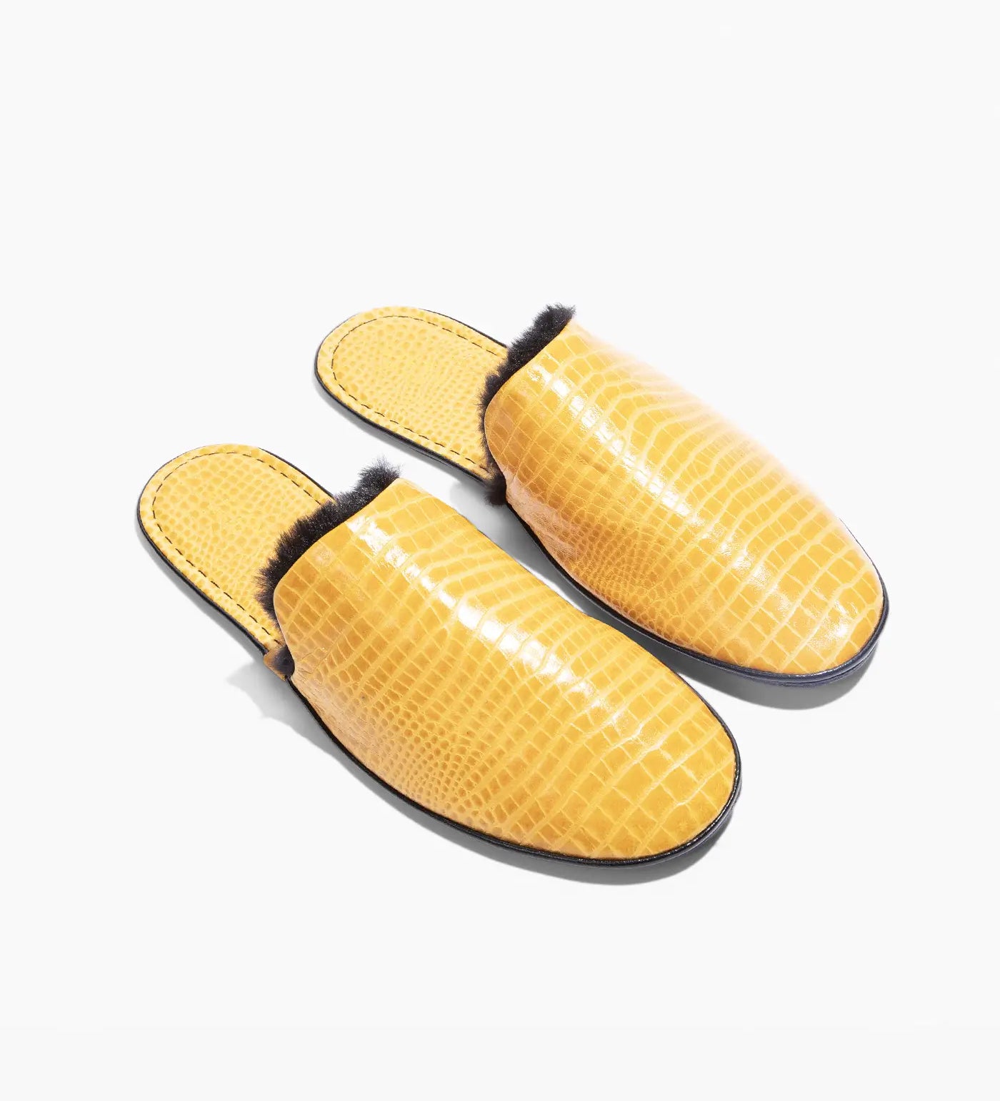 Men’s Crocodile Embossed Leather Foldable Slippers with Eco-Fur