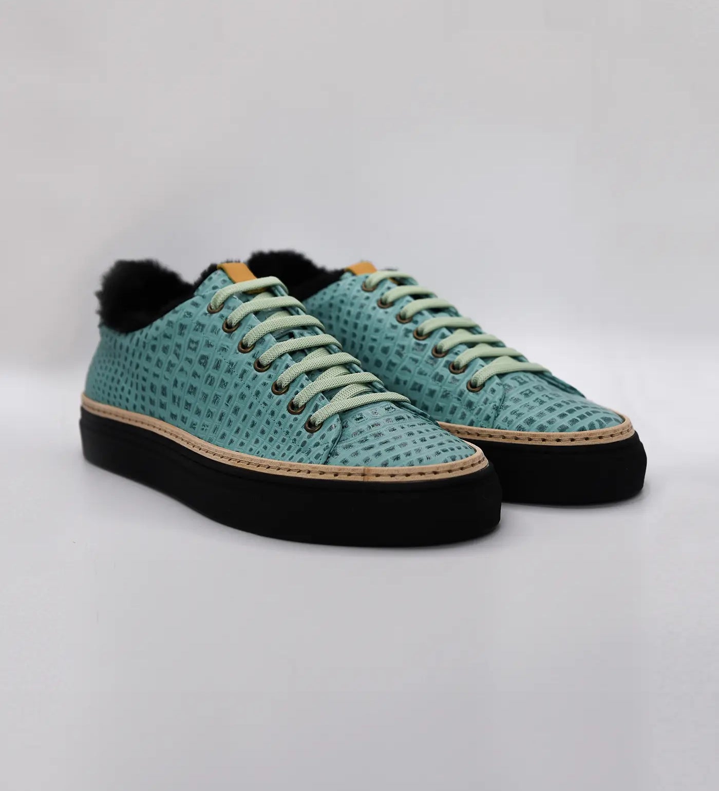 Men’s Sneakers with Eco-Fur